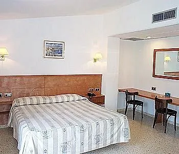 ホテル オクタビア