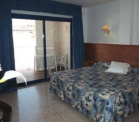 Octavia Hotel 3*